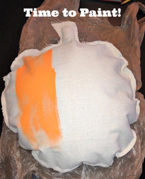 paint a canvas pumpkin