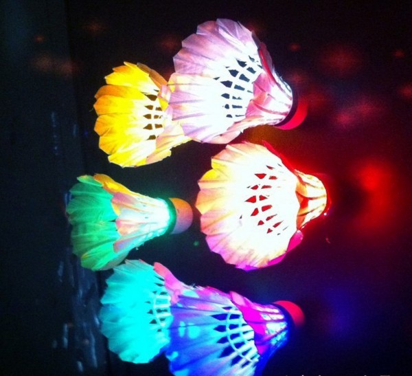 badminton glow in the dark